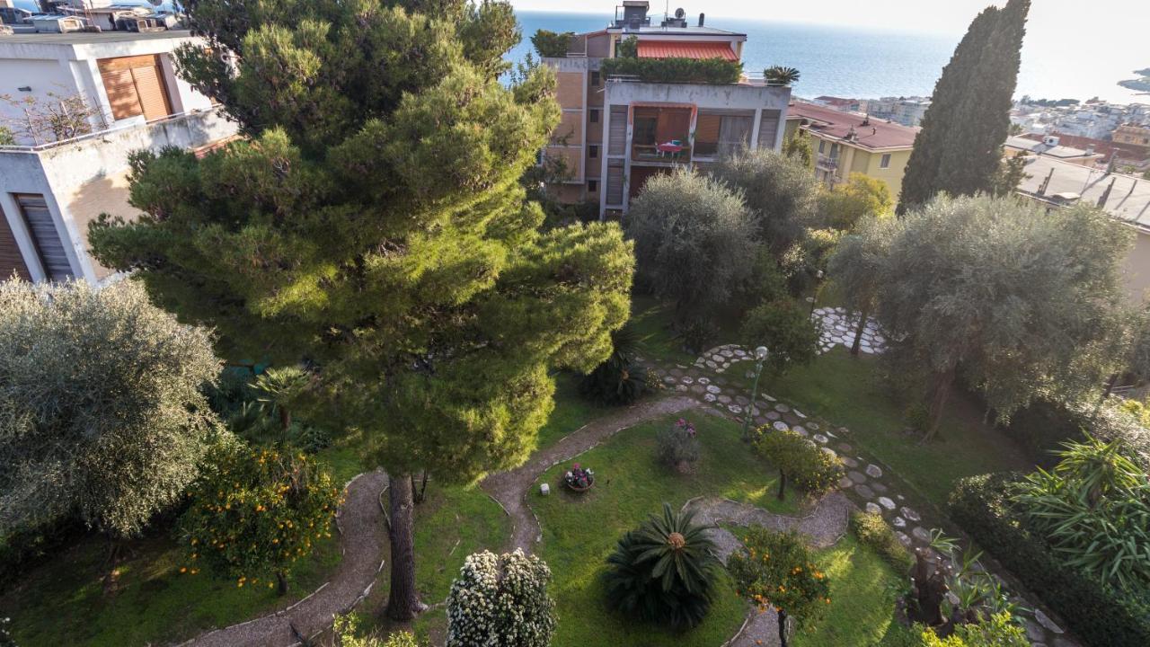 Italianway - Carducci 89 Lägenhet Sanremo Exteriör bild